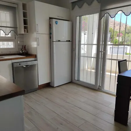 Flat 600 M To With Sea View In Daire Bodrum