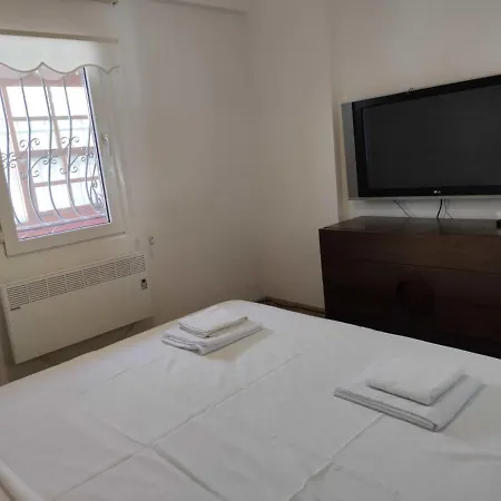 Flat 600 M To With Sea View In Apartment *