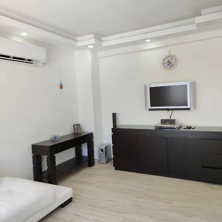 Flat 600 M To With Sea View In Apartment Bodrum